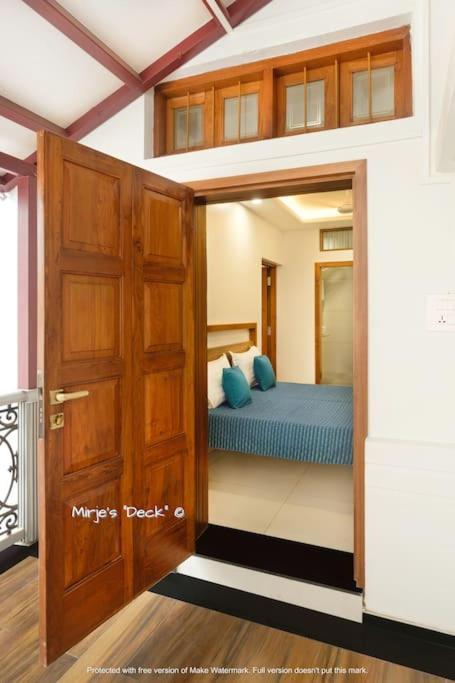 Mirje'S Deck - Homestay - Family Rooms Colhapur Exterior foto